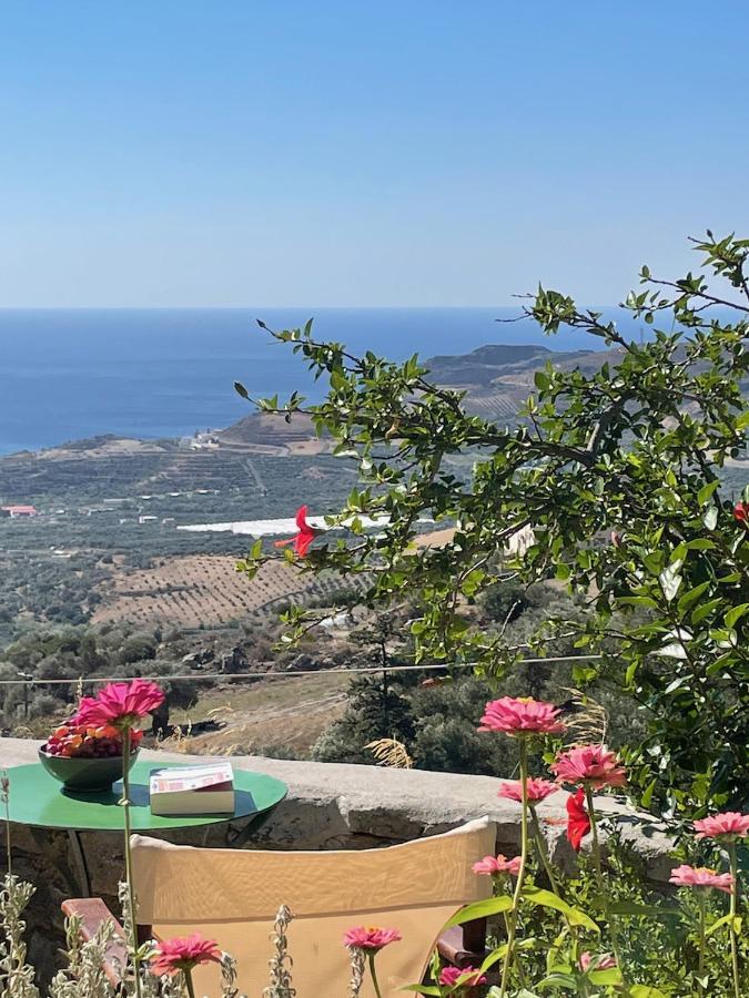 Villa La Familia Maison Traditionnelle Plakias Buitenkant foto
